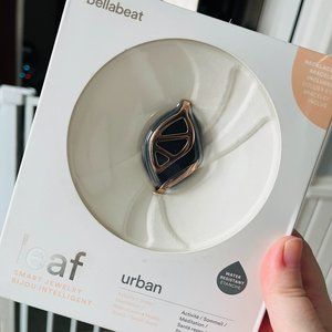 Brand New Bellabeat Leaf Urban Smart Jewelry